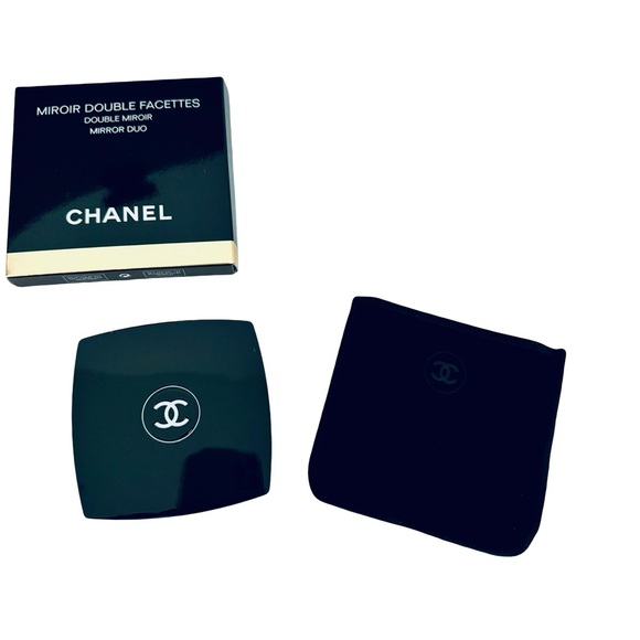 LAST ONE! ✨🖤🪞NEW IN BOX! CHANEL Black Double Mirror With Velvet C… - Picture 1 of 5